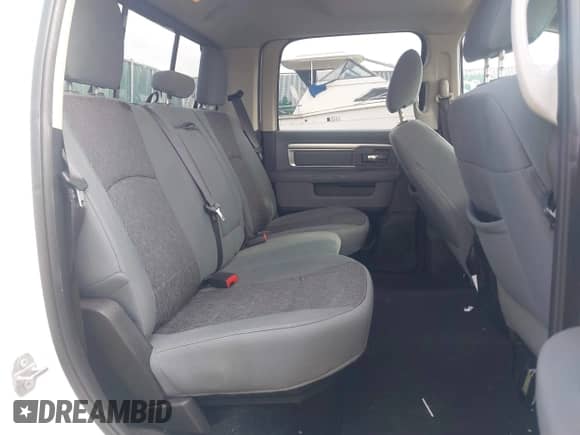 2017 Ram 1500 Big Horn z VIN 1C6RR7LG9HS546785, wystawiony jako IAAI lot #42745929 z przebiegiem 124 865 mil mil oraz . Historia ofert i sprzedaży dostępna na DreamBid. Obrazek 8.