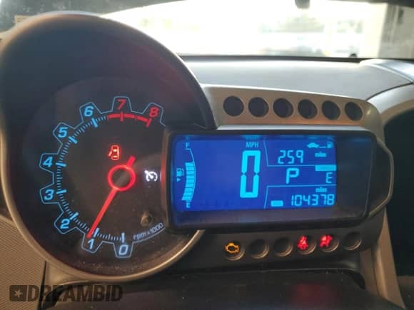 2013 Chevrolet Sonic LT с VIN 1G1JC6SG9D4123585, выставлен на аукционе Copart как лот 71946195 с пробегом 104 378 миль миль и Списание • Salvage title. История ставок и продаж доступна на DreamBid. Изображение 9.