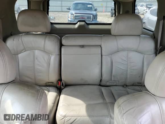 2002 Chevrolet Tahoe LT with VIN 1GNEK13Z12J200504, listed as a Copart auction lot 67425065 with 193,327 mi miles and Salvage title. Bid and sale history available at DreamBid. Image 10.