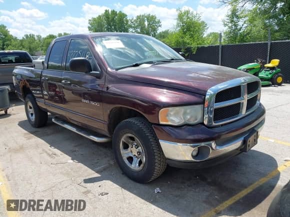2005 Dodge 1500 SLT with VIN 1D7HU18N95S276644, listed as a IAAI auction lot 42225118 with Not provided miles and . Bid and sale history available at DreamBid. Image 1.