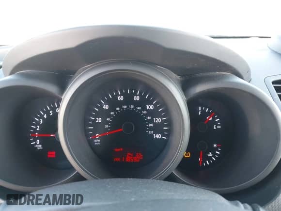 2013 Kia Soul с VIN KNDJT2A50D7486789, выставлен на аукционе IAAI как лот 43544969 с пробегом 118 590 миль миль и . История ставок и продаж доступна на DreamBid. Изображение 7.