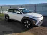 2024 Hyundai Kona SEL с VIN KM8HB3AB6RU167561, выставлен на аукционе Copart как лот 89536735 с пробегом 28 861 миль миль и Чистый • Clean title. История ставок и продаж доступна на DreamBid. Изображение 4.
