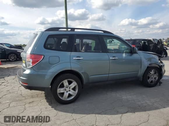 2010 Subaru Forester X Premium z VIN JF2SH6CC1AH739683, wystawiony jako Copart lot #86209925 z przebiegiem 101 924 mil mil oraz Szkoda całkowita • Salvage title. Historia ofert i sprzedaży dostępna na DreamBid. Obrazek 3.