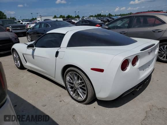 2012 Chevrolet Corvette 3LT с VIN 1G1YG2DW0C5100074, выставлен на аукционе Copart как лот 62068465 с пробегом 41 925 миль миль и Списание • Salvage title. История ставок и продаж доступна на DreamBid. Изображение 2.