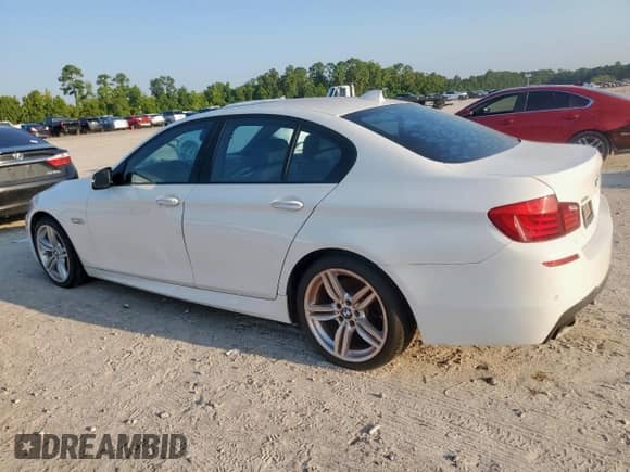 2013 BMW 5 Series 550i xDrive с VIN WBAFU9C56DDY70454, выставлен на аукционе Copart как лот 67842235 с пробегом 94 347 миль миль и Чистый • Clean title. История ставок и продаж доступна на DreamBid. Изображение 2.