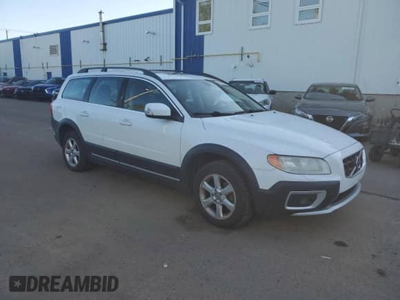 2010 Volvo XC70 3.2L с VIN YV4960BZ1A1076658, выставлен на аукционе Copart как лот 68749435 с пробегом 197 994 миль миль и Чистый • Clean title. История ставок и продаж доступна на DreamBid. Изображение 4.