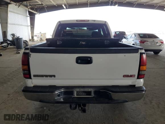 2007 GMC Sierra 1500 SLT z VIN 2GTEK13Z271103161, wystawiony jako Copart lot #62035515 z przebiegiem 285 139 mil mil oraz Szkoda całkowita • Salvage title. Historia ofert i sprzedaży dostępna na DreamBid. Obrazek 6.