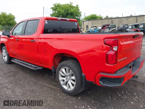 2020 Chevrolet Silverado 1500 Custom с VIN 1GCUYBEF4LZ305150, выставлен на аукционе IAAI как лот 42643519 с пробегом 46 398 миль миль и . История ставок и продаж доступна на DreamBid. Изображение 3.