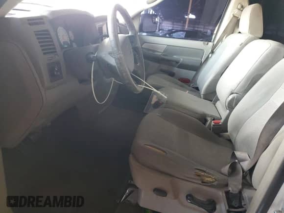 2008 Dodge RAM with VIN 1D3HA18N18J138780, listed as a Copart auction lot 81315565 with 212,830 mi miles and Clean title. Bid and sale history available at DreamBid. Image 7.