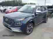 2025 Hyundai Venue SEL с VIN KMHRC8A31SU370290, выставлен на аукционе IAAI как лот 42699411 с пробегом 4 004 миль миль и . История ставок и продаж доступна на DreamBid. Изображение 2.