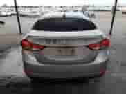 2015 Hyundai Elantra SE с VIN KMHDH4AE8FU391360, выставлен на аукционе Copart как лот 86814905 с пробегом 146 935 миль миль и Списание • Salvage title. История ставок и продаж доступна на DreamBid. Изображение 6.