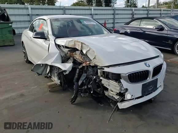 2014 BMW 4 Series 428i xDrive с VIN WBA3T1C58EPS98682, выставлен на аукционе Copart как лот 86609314 с пробегом 91 932 миль миль и Списание • Salvage title. История ставок и продаж доступна на DreamBid. Изображение 11.