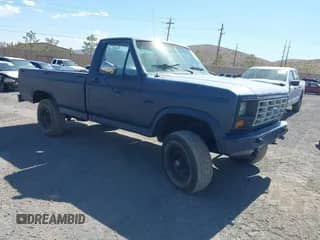 1986 Ford F-250 с VIN 1FTEF26N2GPB19933, выставлен на аукционе IAAI как лот 42817094 с пробегом 47 698 миль миль и . История ставок и продаж доступна на DreamBid. Изображение 1.
