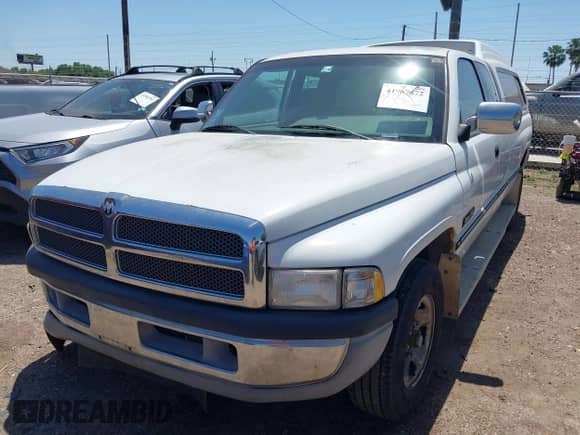 1995 Dodge 2500 with VIN 3B7KC23C8SM127130, listed as a IAAI auction lot 41987872 with 164,285 mi miles and . Bid and sale history available at DreamBid. Image 17.