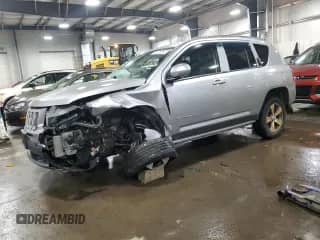 2016 Jeep Compass Latitude with VIN 1C4NJDEBXGD721806, listed as a Copart auction lot 86772214 with 137,065 mi miles and Salvage title. Bid and sale history available at DreamBid. Image 1.