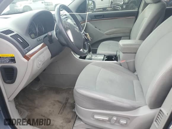 2007 Hyundai Veracruz GLS с VIN KM8NU13C27U025809, выставлен на аукционе Copart как лот 70852965 с пробегом 110 650 миль миль и Списание • Salvage title. История ставок и продаж доступна на DreamBid. Изображение 7.