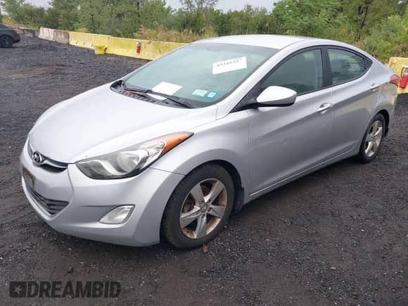 2013 Hyundai Elantra Limited z VIN 5NPDH4AE4DH280526, wystawiony jako IAAI lot #43245323 z przebiegiem 168 943 mil mil oraz . Historia ofert i sprzedaży dostępna na DreamBid. Obrazek 2.