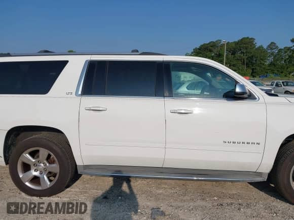 2016 Chevrolet Suburban LTZ с VIN 1GNSCJKC9GR236530, выставлен на аукционе IAAI как лот 42387868 с пробегом 185 159 миль миль и . История ставок и продаж доступна на DreamBid. Изображение 13.