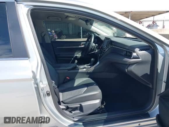 2023 Toyota Camry SE с VIN 4T1G11AK9PU829892, выставлен на аукционе IAAI как лот 42322173 с пробегом 30 334 миль миль и . История ставок и продаж доступна на DreamBid. Изображение 5.