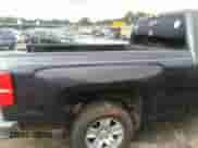 2015 Chevrolet Silverado 1500 LS z VIN 1GCNCPEH3FZ371727, wystawiony jako IAAI lot #42842793 z przebiegiem 148 157 mil mil oraz . Historia ofert i sprzedaży dostępna na DreamBid. Obrazek 8.