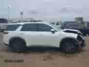 2022 Nissan Pathfinder SV z VIN 5N1DR3BA7NC201913, wystawiony jako IAAI lot #42386381 z przebiegiem 79 632 mil mil oraz . Historia ofert i sprzedaży dostępna na DreamBid. Obrazek 13.