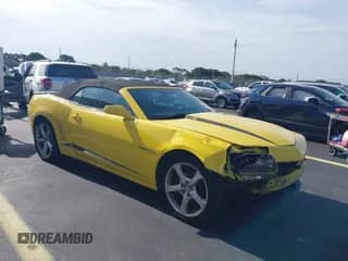 2015 Chevrolet Camaro LT z VIN 2G1FD3D35F9293759, wystawiony jako IAAI lot #42721568 z przebiegiem 96 958 mil mil oraz . Historia ofert i sprzedaży dostępna na DreamBid. Obrazek 1.