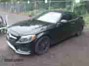 2017 Mercedes-Benz C 300 z VIN WDDWJ4JB7HF518667, wystawiony jako IAAI lot #42856481 z przebiegiem 89 688 mil mil oraz . Historia ofert i sprzedaży dostępna na DreamBid. Obrazek 2.