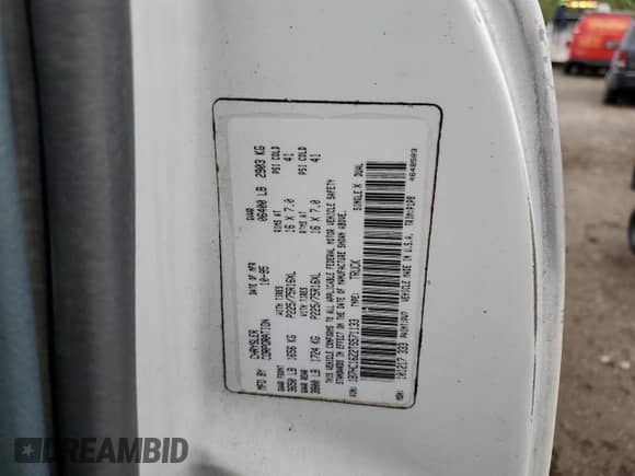 1996 Dodge 1500 с VIN 1B7HC16Z2TS571133, выставлен на аукционе Copart как лот 71982594 с пробегом 233 135 миль миль и Списание • Salvage title. История ставок и продаж доступна на DreamBid. Изображение 12.