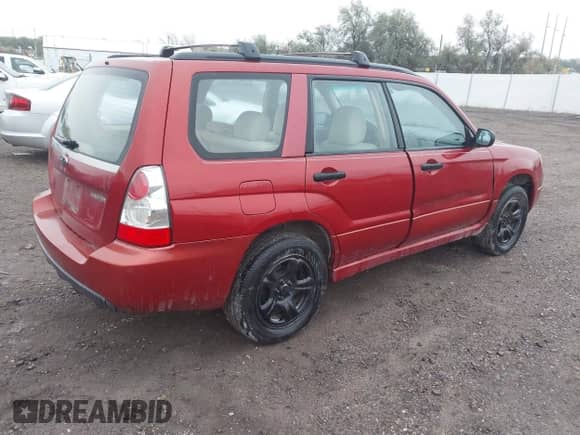 2006 Subaru Forester X with VIN JF1SG63696G706817, listed as a IAAI auction lot 43271229 with 209,673 mi miles and . Bid and sale history available at DreamBid. Image 4.