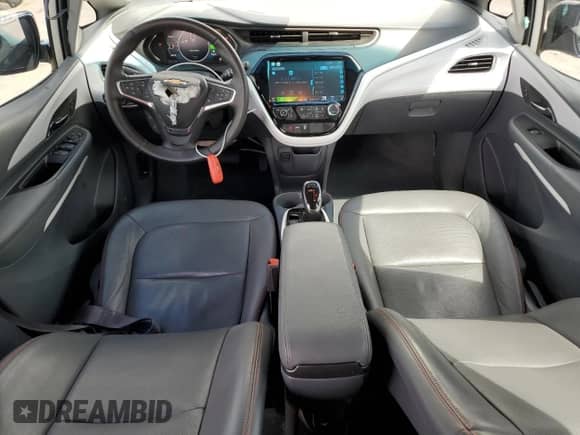 2017 Chevrolet Bolt EV Premier z VIN 1G1FX6S01H4161198, wystawiony jako Copart lot #69126883 z przebiegiem 88 117 mil mil oraz . Historia ofert i sprzedaży dostępna na DreamBid. Obrazek 8.