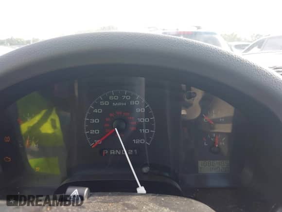 2007 Ford F-150 XL с VIN 1FTRF14W37NA72172, выставлен на аукционе IAAI как лот 42766079 с пробегом 188 648 миль миль и . История ставок и продаж доступна на DreamBid. Изображение 7.