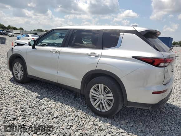 2024 Mitsubishi Outlander ES with VIN JA4J3UA83RZ005171, listed as a Copart auction lot 57891695 with 14,605 mi miles and Non repairable. Bid and sale history available at DreamBid. Image 2.