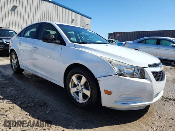 2011 Chevrolet Cruze 1FL z VIN 1G1PE5S90B7235736, wystawiony jako Copart lot #70587245 z przebiegiem 185 810 mil mil oraz Szkoda całkowita • Salvage title. Historia ofert i sprzedaży dostępna na DreamBid. Obrazek 4.