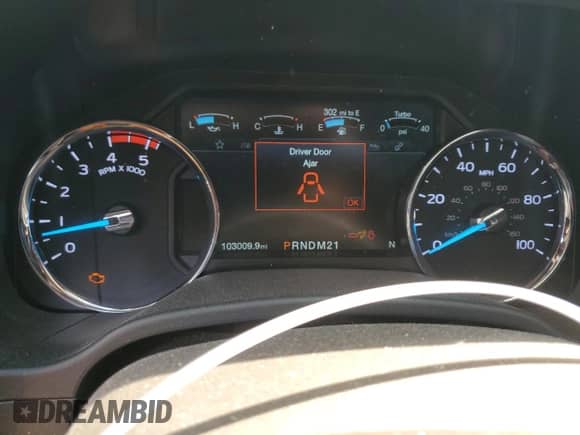 2018 Ford F-250 XL с VIN 1FT7W2BT6JEC77739, выставлен на аукционе Copart как лот 68452745 с пробегом 103 009 миль миль и Списание • Salvage title. История ставок и продаж доступна на DreamBid. Изображение 9.