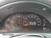 2010 Toyota Camry XLE z VIN JTNBK3EK1A3049573, wystawiony jako Copart lot #82489765 z przebiegiem 76 186 mil mil oraz Szkoda całkowita • Salvage title. Historia ofert i sprzedaży dostępna na DreamBid. Obrazek 9.