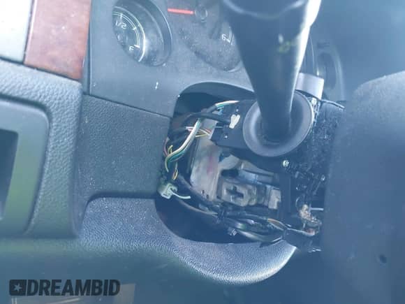 2009 Chevrolet Tahoe 1LT с VIN 1GNEC23399R156567, выставлен на аукционе IAAI как лот 43348383 с пробегом 228 996 миль миль и . История ставок и продаж доступна на DreamBid. Изображение 11.