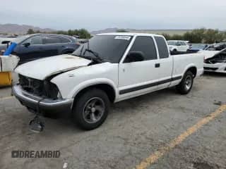 2001 Chevrolet S-10 LS Xtreme с VIN 1GCCS19WX18198075, выставлен на аукционе Copart как лот 70765845 с пробегом Не указан миль и Списание • Salvage title. История ставок и продаж доступна на DreamBid. Изображение 1.