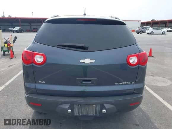 2011 Chevrolet Traverse 1LT with VIN 1GNKVGED3BJ121463, listed as a IAAI auction lot 43326263 with 145,706 mi miles and . Bid and sale history available at DreamBid. Image 17.