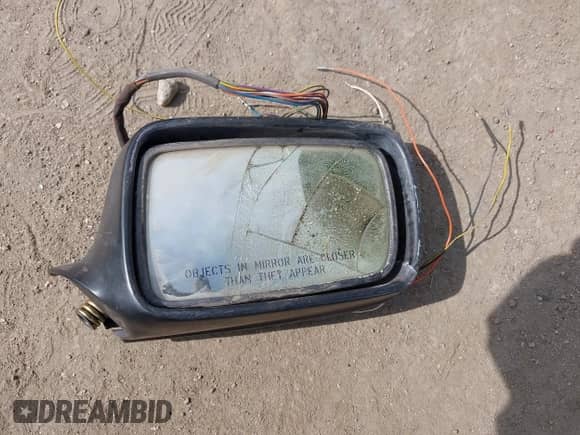 2014 BMW 4 Series 428i with VIN WBA3N7C5XEF718428, listed as a IAAI auction lot 42043910 with 157,686 mi miles and . Bid and sale history available at DreamBid. Image 12.