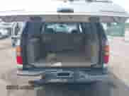 2003 Chevrolet Tahoe LS z VIN 1GNEC13Z43R124163, wystawiony jako IAAI lot #42374254 z przebiegiem 231 335 mil mil oraz . Historia ofert i sprzedaży dostępna na DreamBid. Obrazek 18.