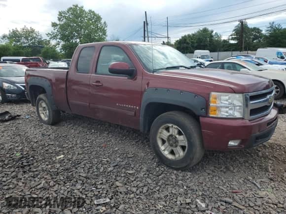 2009 Chevrolet Silverado 1500 LTZ z VIN 1GCEK39089Z199473, wystawiony jako Copart lot #65096805 z przebiegiem 265 225 mil mil oraz Szkoda całkowita • Salvage title. Historia ofert i sprzedaży dostępna na DreamBid. Obrazek 4.