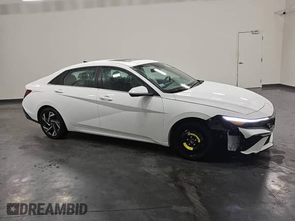 2025 Hyundai Elantra SEL Convenience с VIN KMHLS4DG7SU006455, выставлен на аукционе Copart как лот 90338295 с пробегом 7 659 миль миль и Чистый • Clean title. История ставок и продаж доступна на DreamBid. Изображение 4.