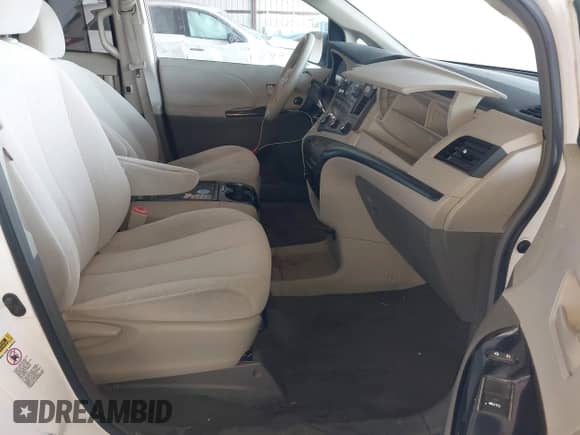 2011 Toyota Sienna LE AAS with VIN 5TDKK3DCXBS067004, listed as a IAAI auction lot 43246241 with 235,718 mi miles and . Bid and sale history available at DreamBid. Image 5.