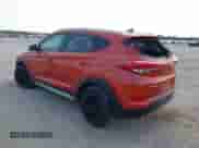 2017 Hyundai Tucson SE с VIN KM8J3CA44HU447932, выставлен на аукционе IAAI как лот 43038594 с пробегом 83 005 миль миль и . История ставок и продаж доступна на DreamBid. Изображение 3.