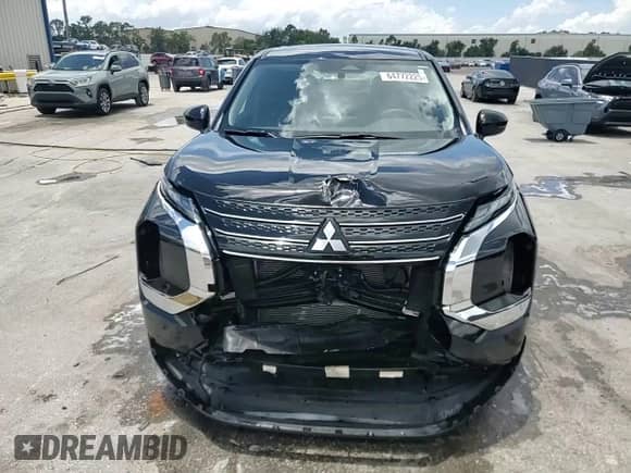 2024 Mitsubishi Outlander ES with VIN JA4J3UA81RZ073338, listed as a Copart auction lot 64772225 with 29,146 mi miles and Salvage title. Bid and sale history available at DreamBid. Image 15.