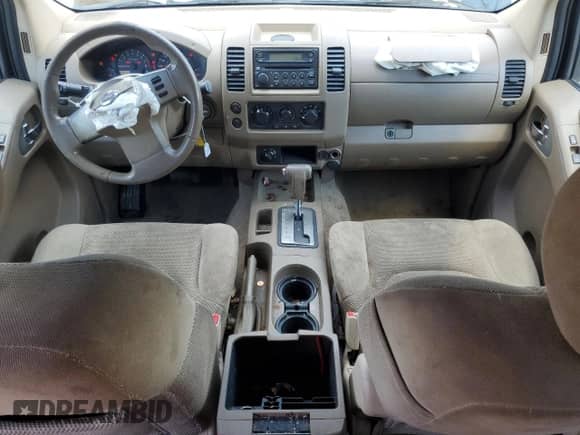 2007 Nissan Frontier SE с VIN 1N6AD07W67C411797, выставлен на аукционе Copart как лот 69240375 с пробегом 150 547 миль миль и Списание • Salvage title. История ставок и продаж доступна на DreamBid. Изображение 8.