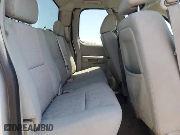 2012 GMC Sierra 1500 SLE z VIN 1GTR1VE05CZ243264, wystawiony jako Copart lot #57529845 z przebiegiem 297 504 mil mil oraz Szkoda całkowita • Salvage title. Historia ofert i sprzedaży dostępna na DreamBid. Obrazek 10.