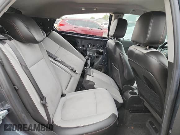 2021 Chevrolet Trax LT z VIN KL7CJPSB1MB329024, wystawiony jako Copart lot #60302835 z przebiegiem 83 681 mil mil oraz Szkoda całkowita • Salvage title. Historia ofert i sprzedaży dostępna na DreamBid. Obrazek 11.