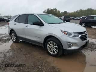 2021 Chevrolet Equinox LS z VIN 3GNAXSEV5MS172451, wystawiony jako Copart lot #80827035 z przebiegiem 111 506 mil mil oraz Szkoda całkowita • Salvage title. Historia ofert i sprzedaży dostępna na DreamBid. Obrazek 4.