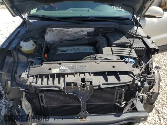 2009 Volkswagen Tiguan S с VIN WVGAV75N09W509952, выставлен на аукционе Copart как лот 84878995 с пробегом 124 401 миль миль и Списание • Salvage title. История ставок и продаж доступна на DreamBid. Изображение 12.